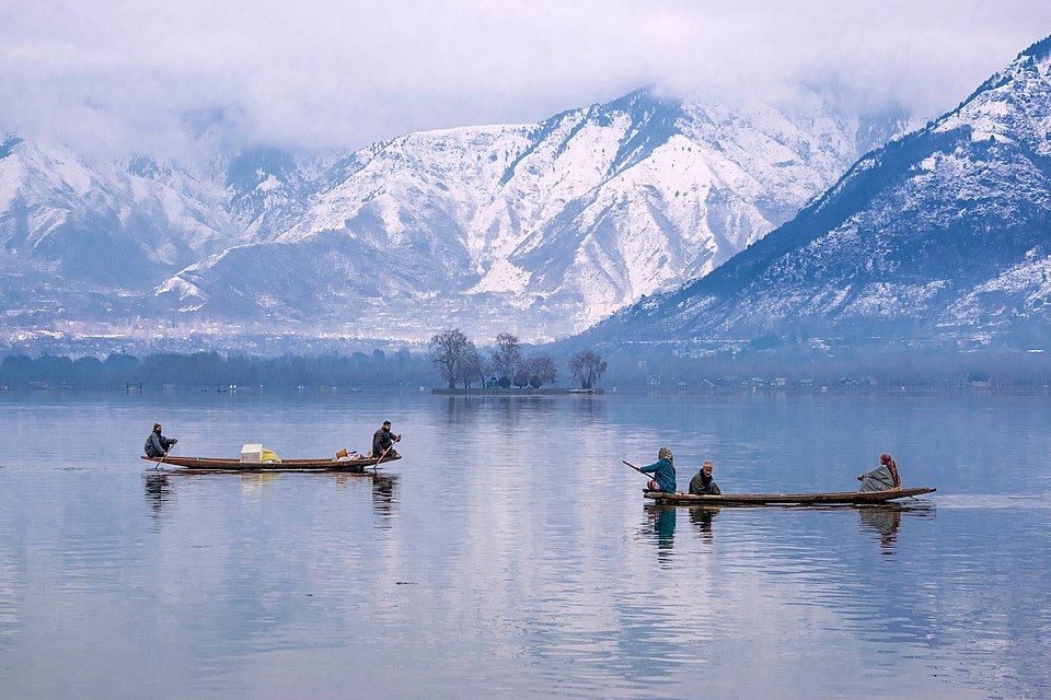 Kashmir Dal Lake shikara